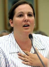 Lindsay Huckabee, whose five children suffered ailments while living in a FEMA trailer, testifies on Capitol Hill, Apr. 1, 2008 (AP Photo/Lauren Victoria Burke) 
