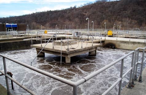 The McKeesport Sewage Treatment Plant, one of nine plants on the Monongahela River that has treated wastewater from Marcellus Shale drilling operations. (Joaquin Sapien/ProPublica)