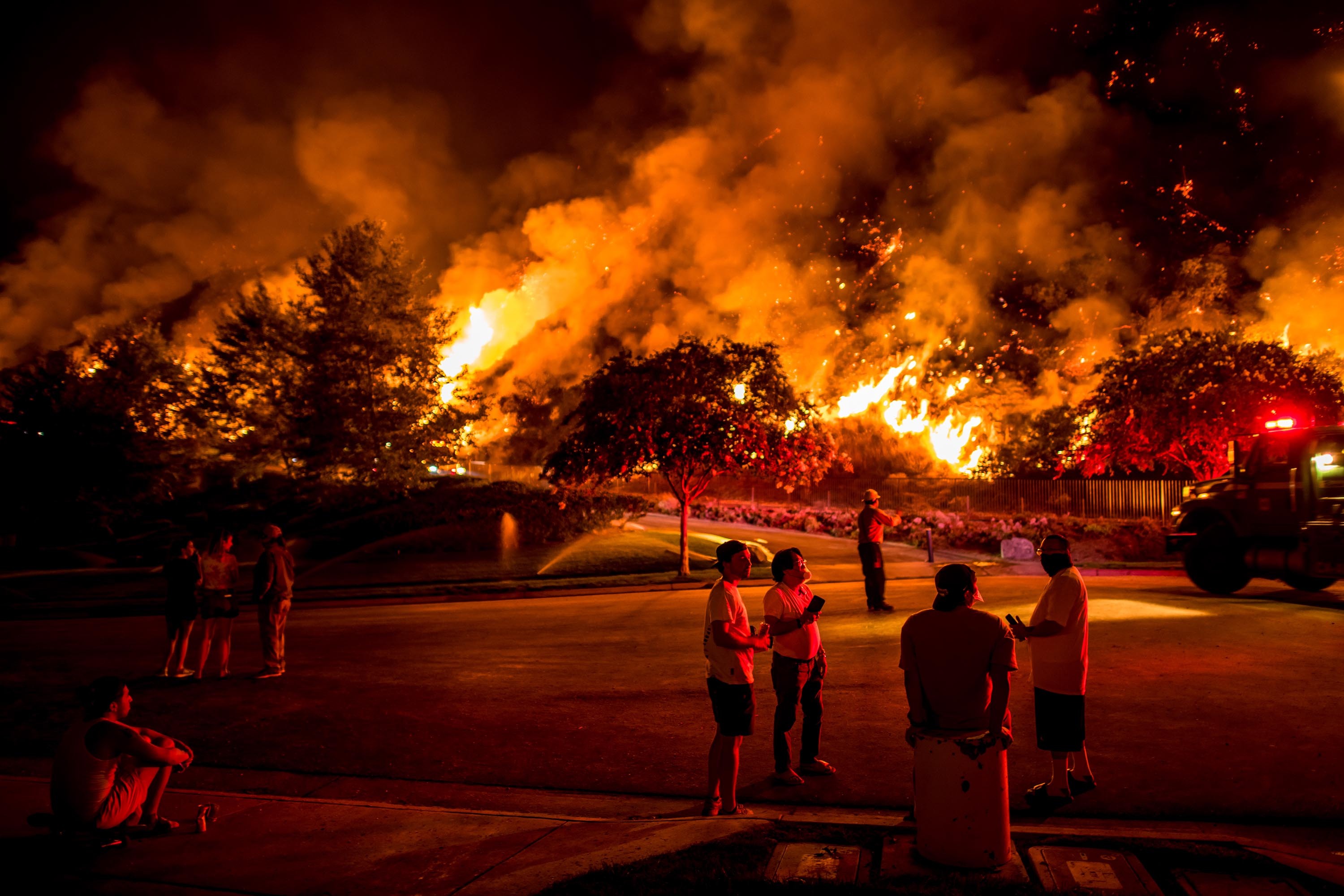 Residents of Azusa watching the Ranch 2 Fire.